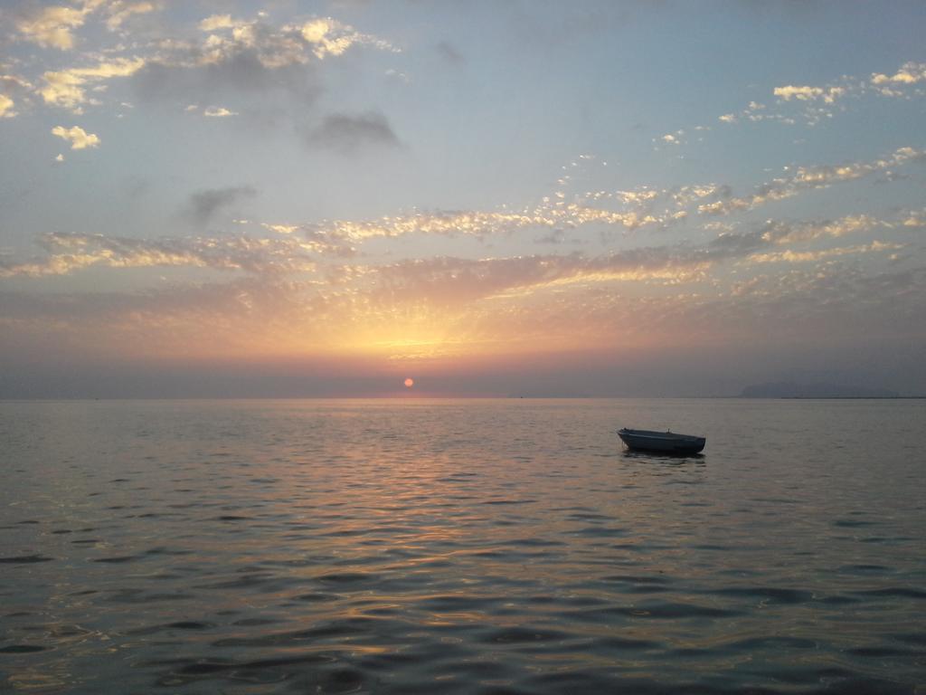 马尔萨拉Sunrise Stagnone - Kitesurf Spot住宿加早餐旅馆 外观 照片